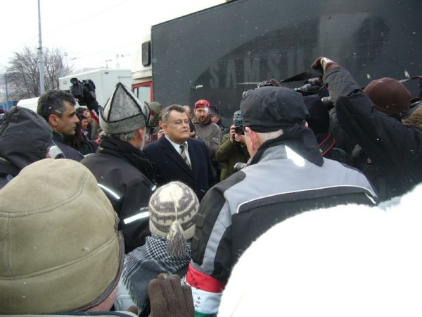 album/20090213/mh17.JPG