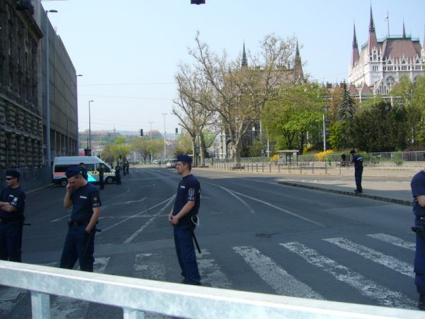 album/20090414/libajnai2.jpg