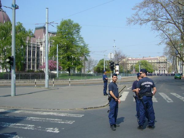 album/20090414/libajnai3.jpg