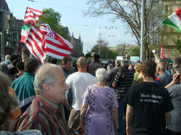album/20090414/libajnai32.jpg
