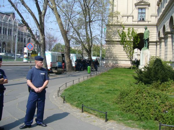 album/20090414/libajnai7.jpg